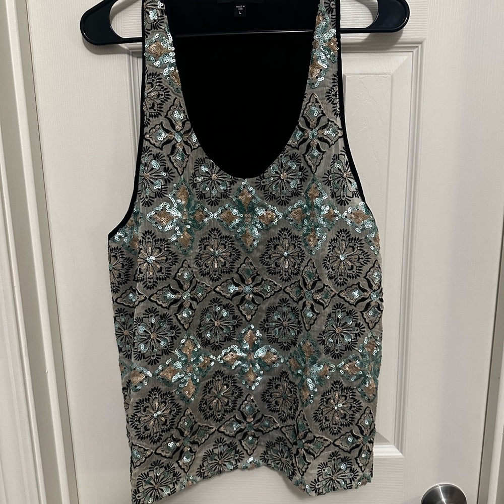 Patterned Sleeveless Top - Black and Blue